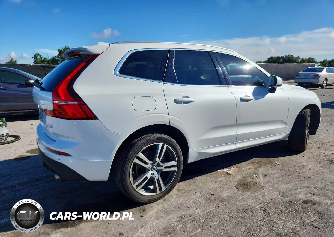 2021 Volvo Xc60 T5 Momentum VIN:YV4102DK2M1697163 - 3