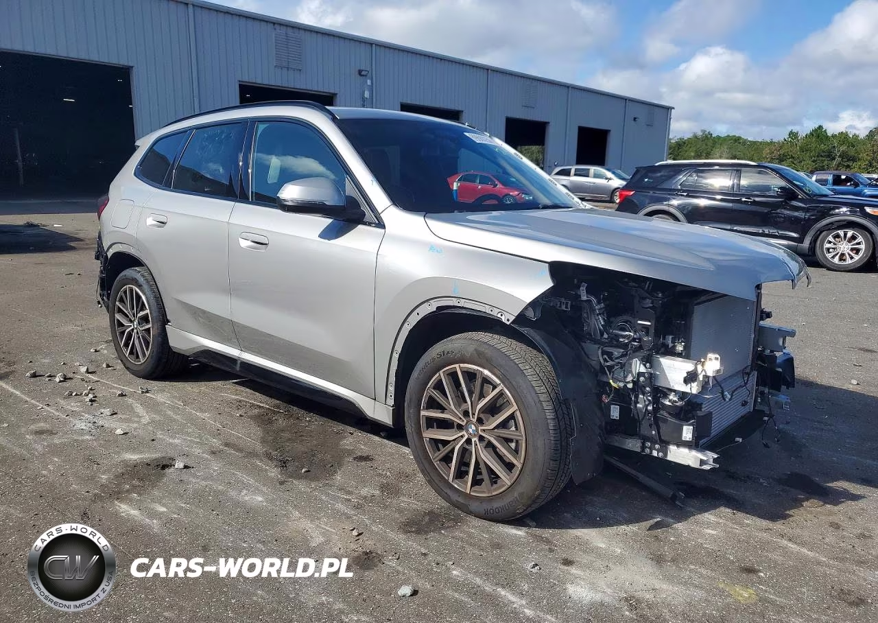 2026 BMW X1 xDrive28I VIN:WBX73EF00T5499757 - 4