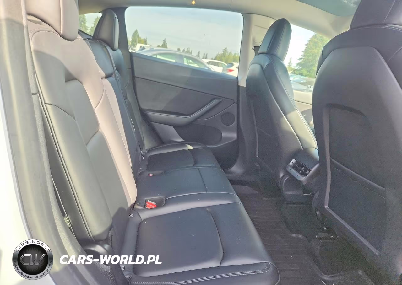 2021 Tesla Model Y VIN:5YJYGDEEXMF198281 - 11
