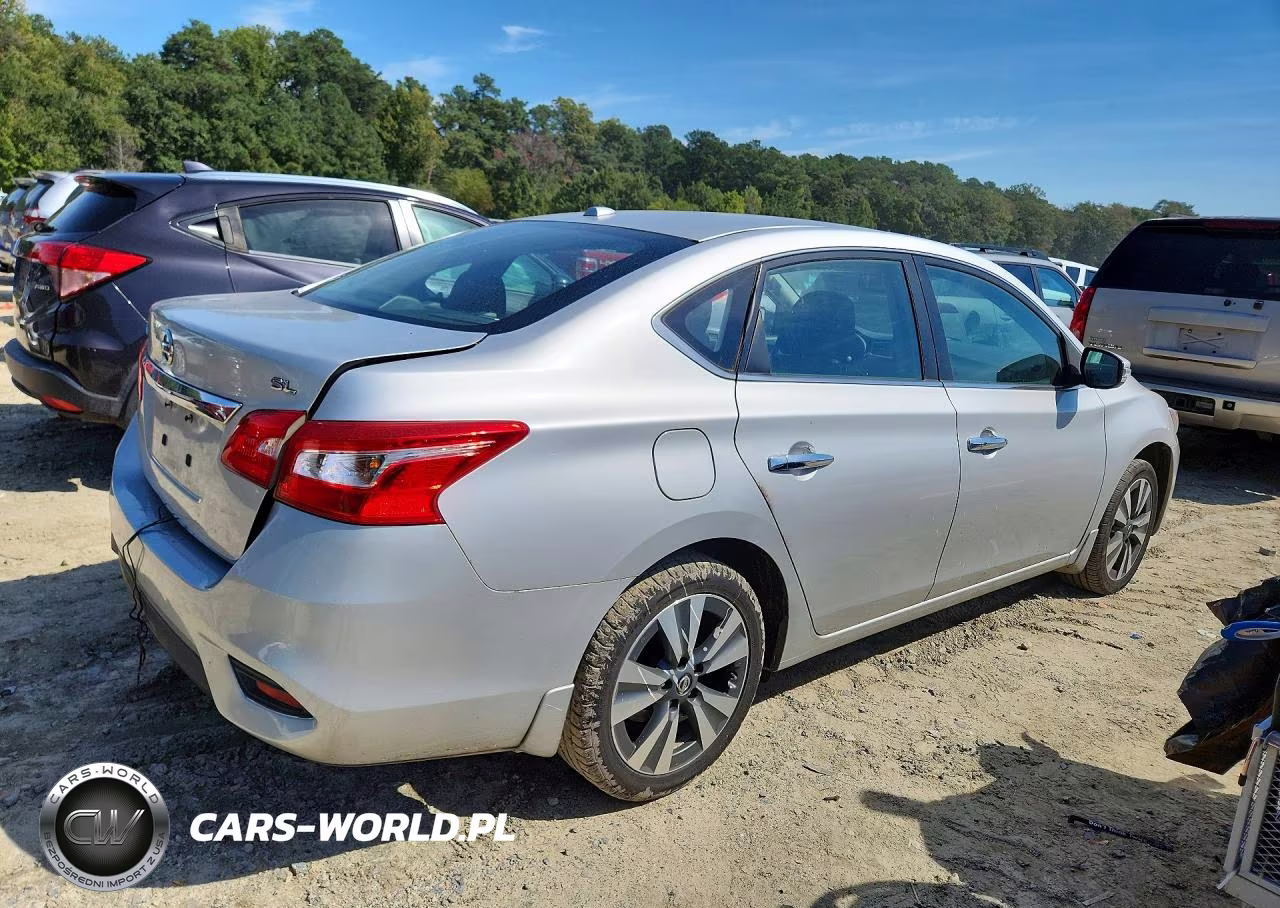 2017 Nissan Sentra Sl VIN:3N1AB7AP4HY345989 - 3