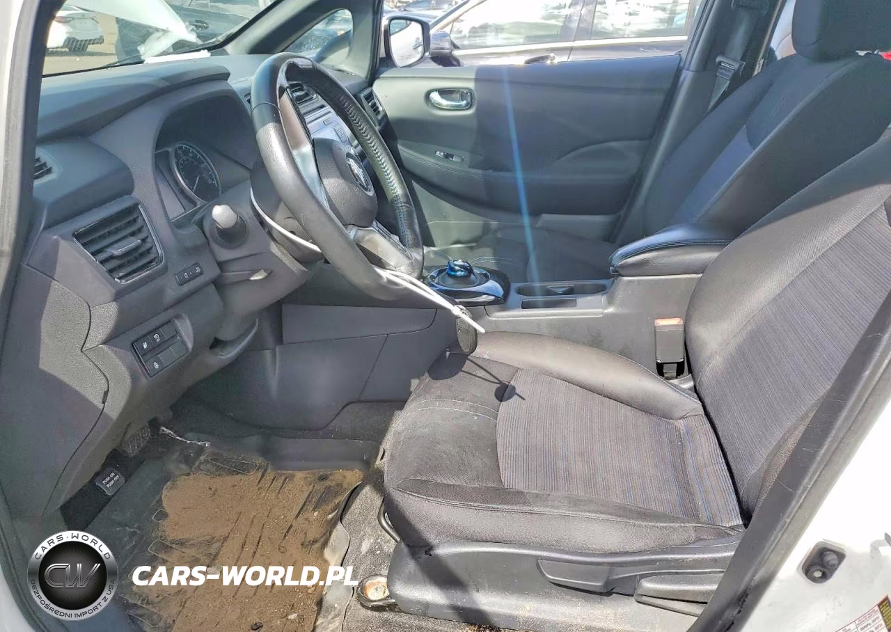 2018 Nissan Leaf Sv VIN:1N4AZ1CPXJC306122 - 7