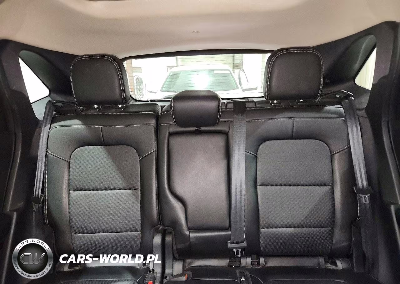 2020 Ford Escape Titanium VIN:1FMCU9DZXLUB12571 - 10