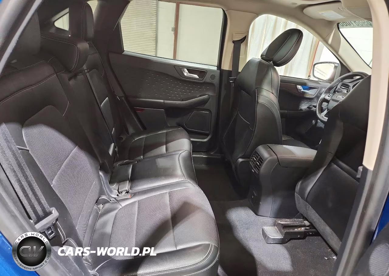 2020 Ford Escape Titanium VIN:1FMCU9DZXLUB12571 - 11