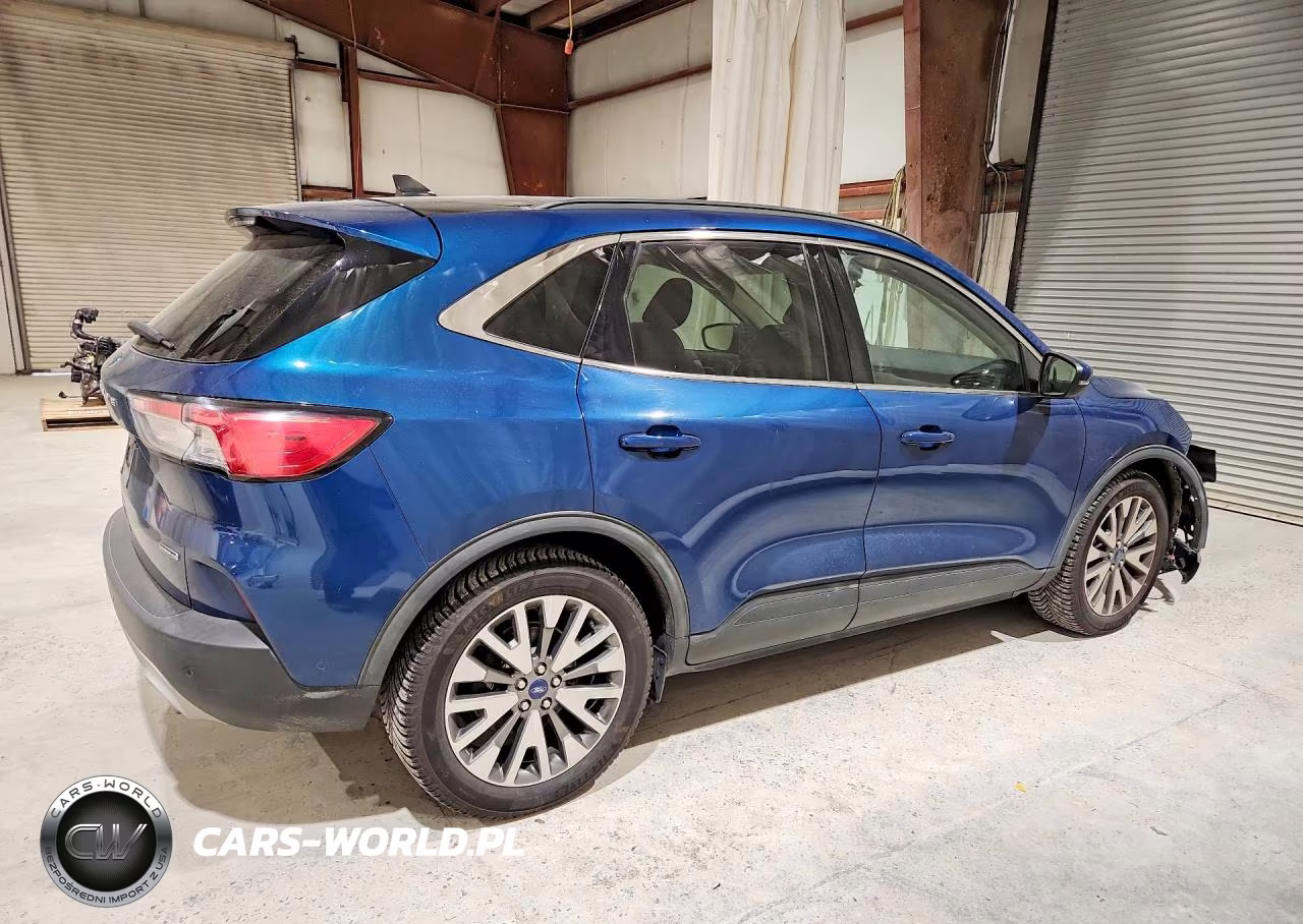 2020 Ford Escape Titanium VIN:1FMCU9DZXLUB12571 - 3