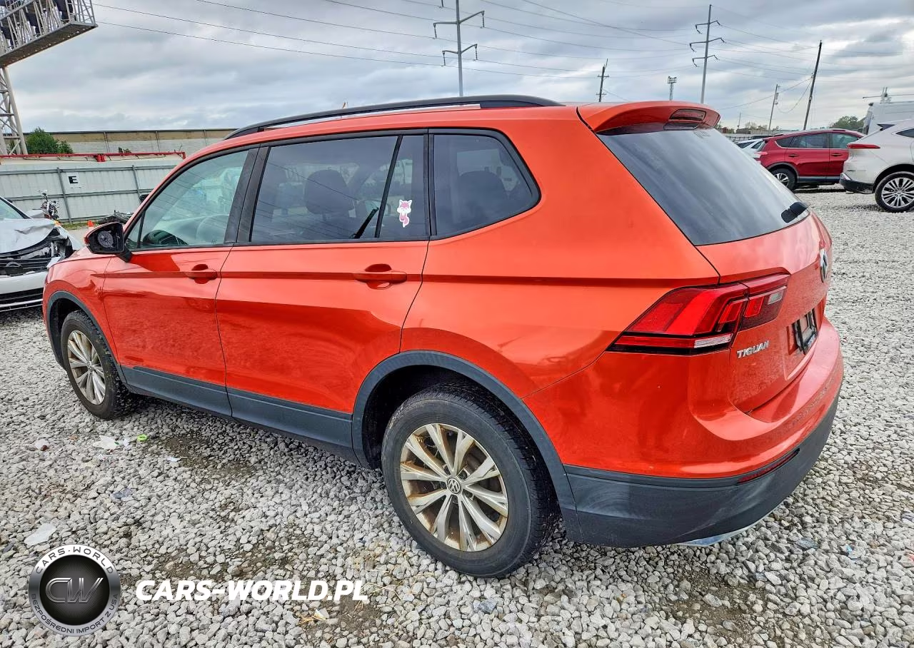 2018 Volkswagen Tiguan S VIN:3VV0B7AX5JM132122 - 2