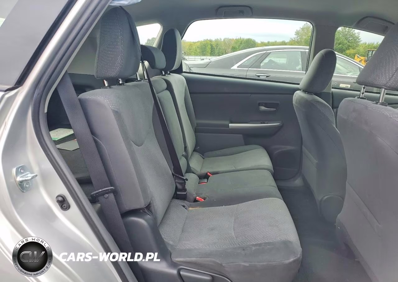 2013 Toyota Prius V Three VIN:JTDZN3EU2D3276769 - 10