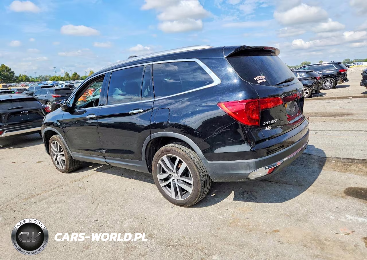 2017 Honda Pilot Touring VIN:5FNYF6H95HB022385 - 2