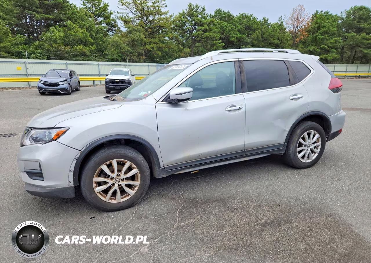 2020 Nissan Rogue Sv