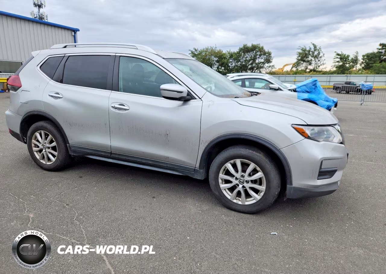 2020 Nissan Rogue Sv VIN:KNMAT2MV8LP500495 - 4
