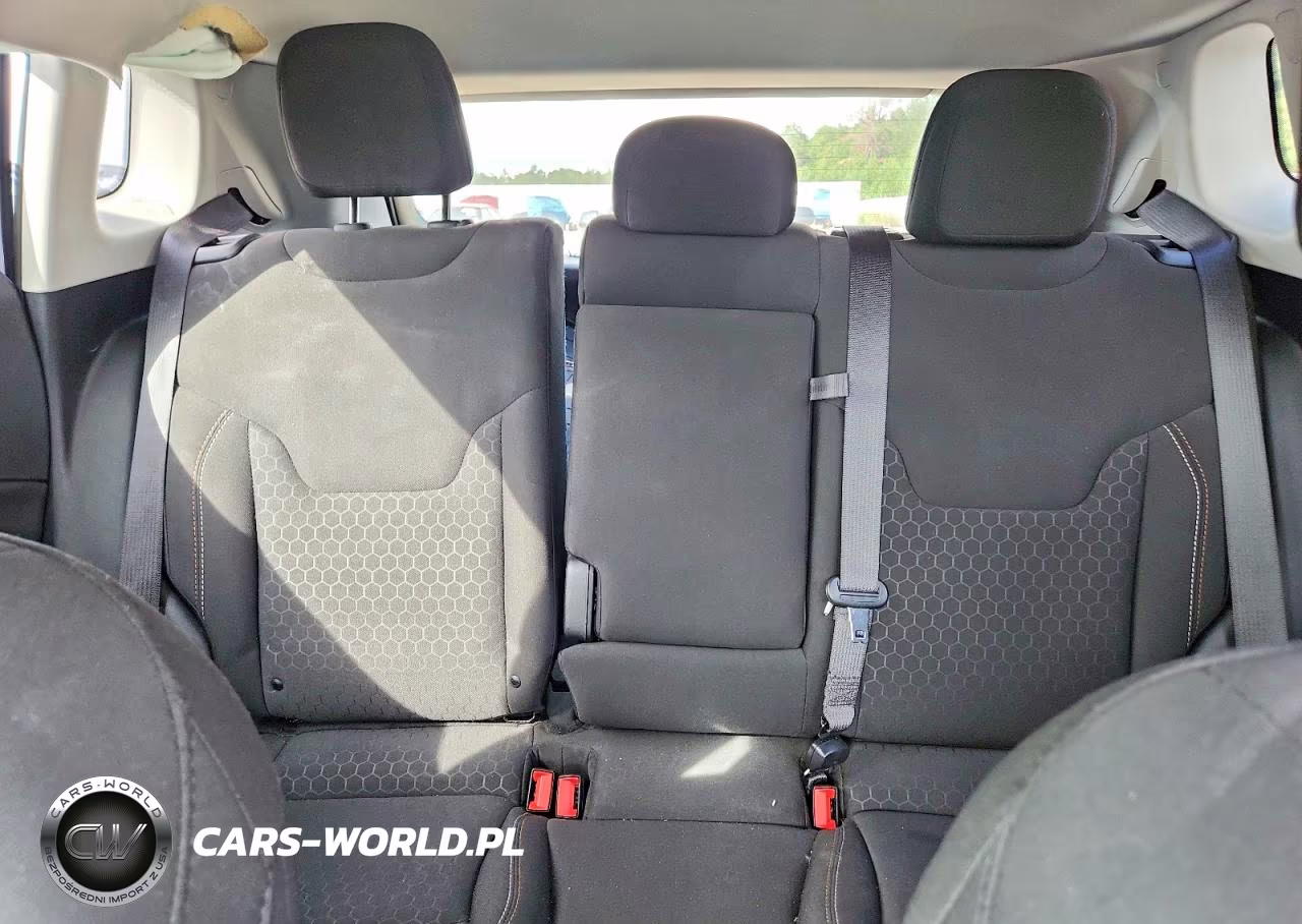 2020 Jeep Compass Sport VIN:3C4NJCAB8LT191016 - 10