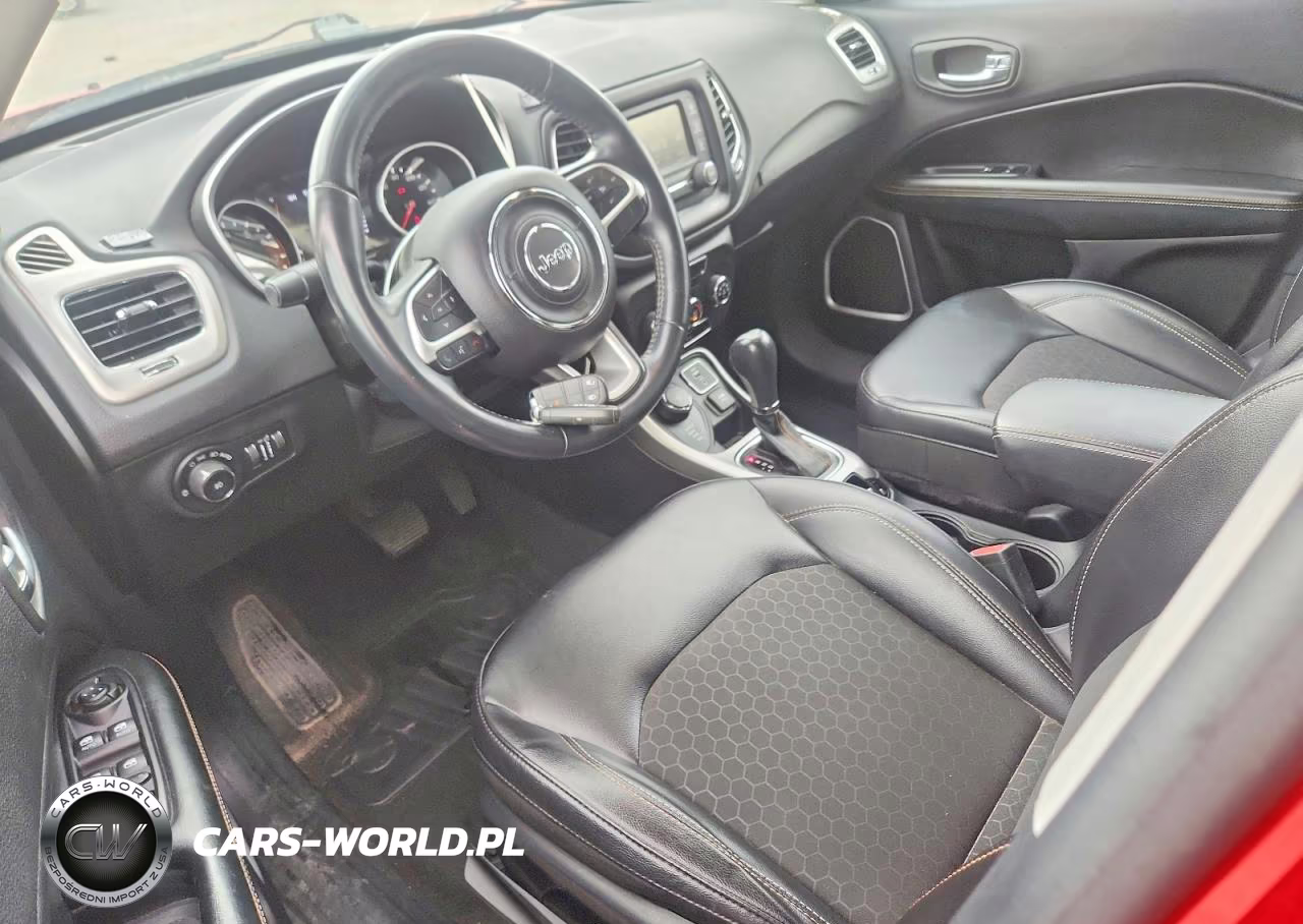2018 Jeep Compass Latitude VIN:3C4NJDBB1JT262185 - 8