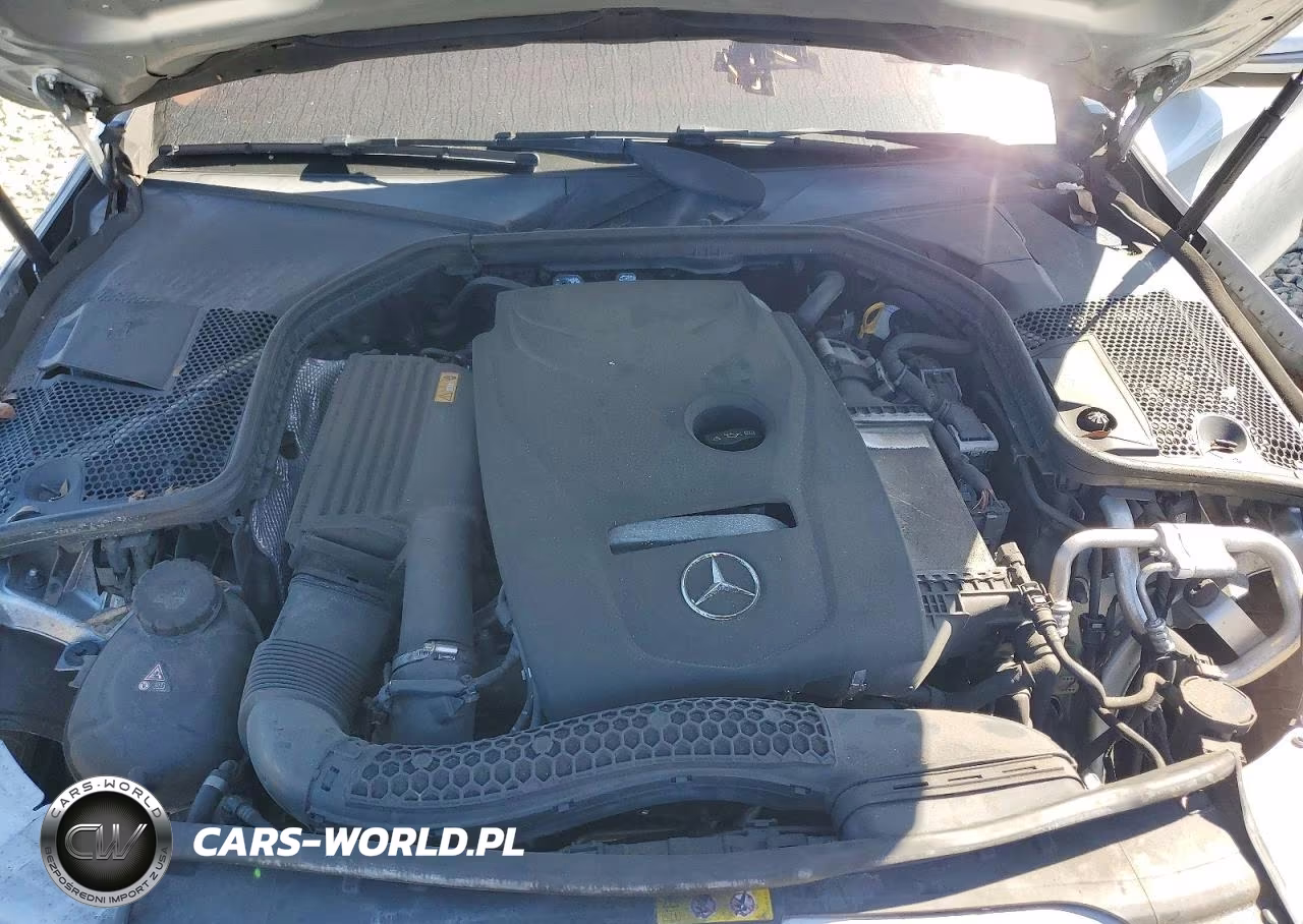 2018 Mercedes-Benz C 300 4Matic VIN:55SWF4KB6JU241870 - 11