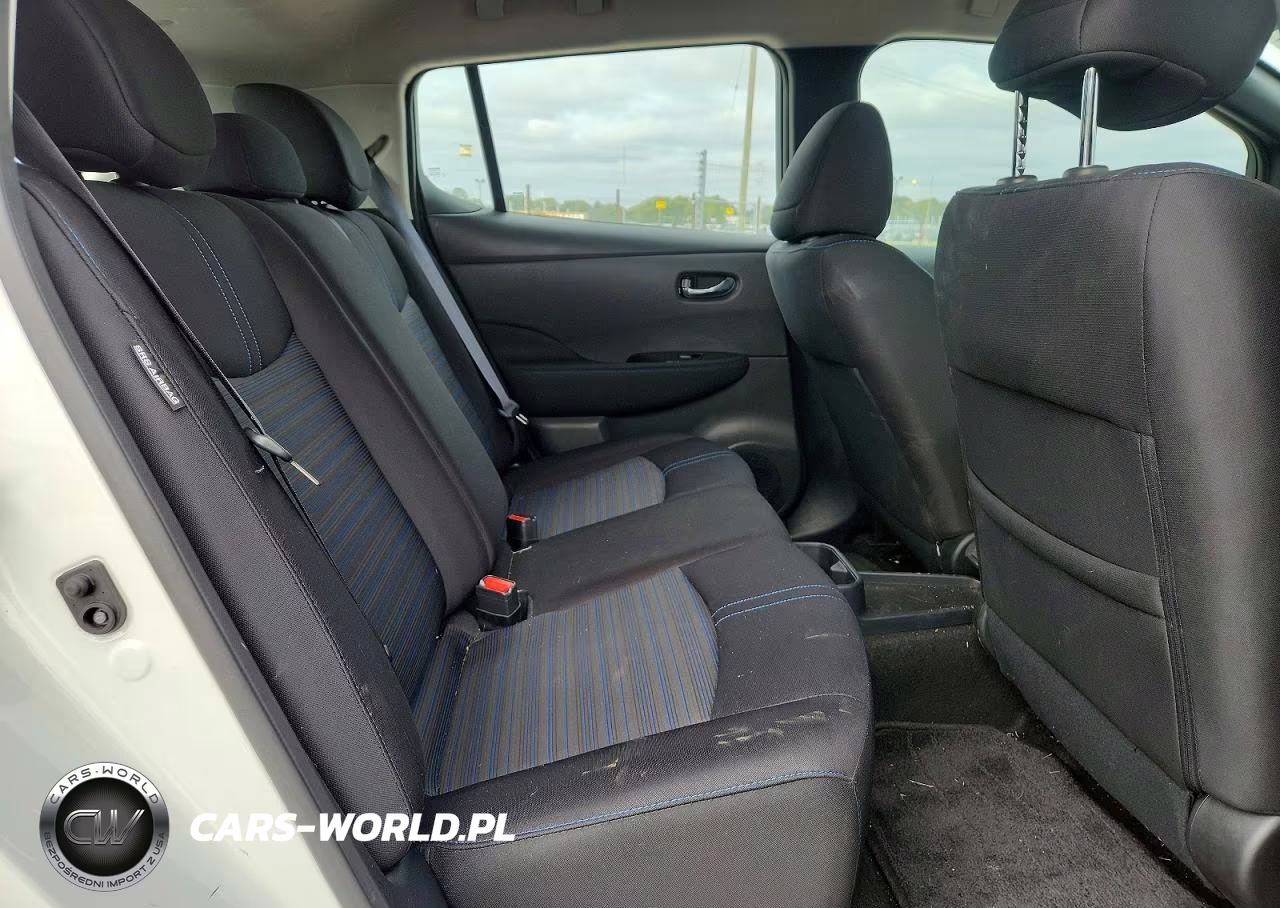2023 Nissan Leaf Sv Plus VIN:1N4CZ1CV4PC563549 - 10
