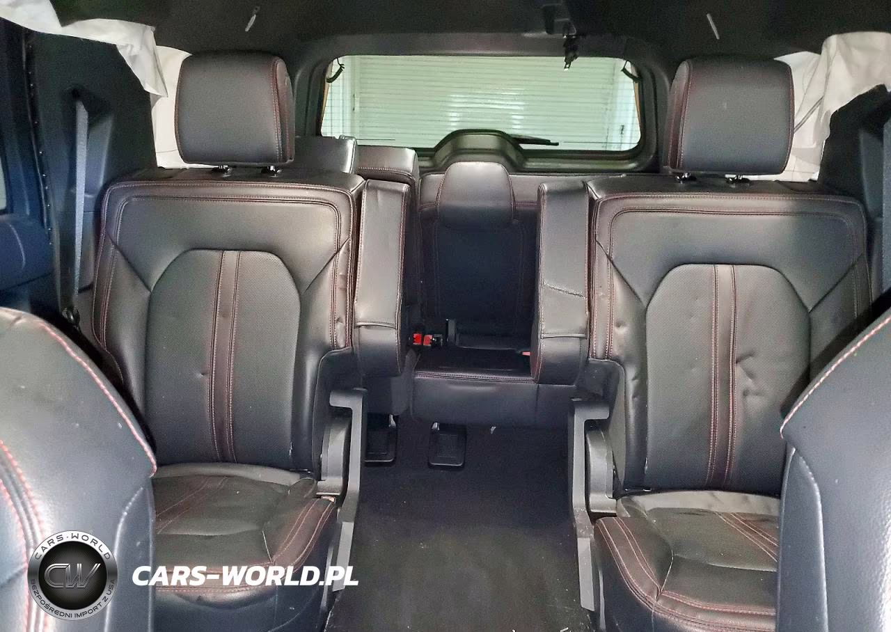 2024 Ford Expedition Limited VIN:1FMJU2A85REB02415 - 10