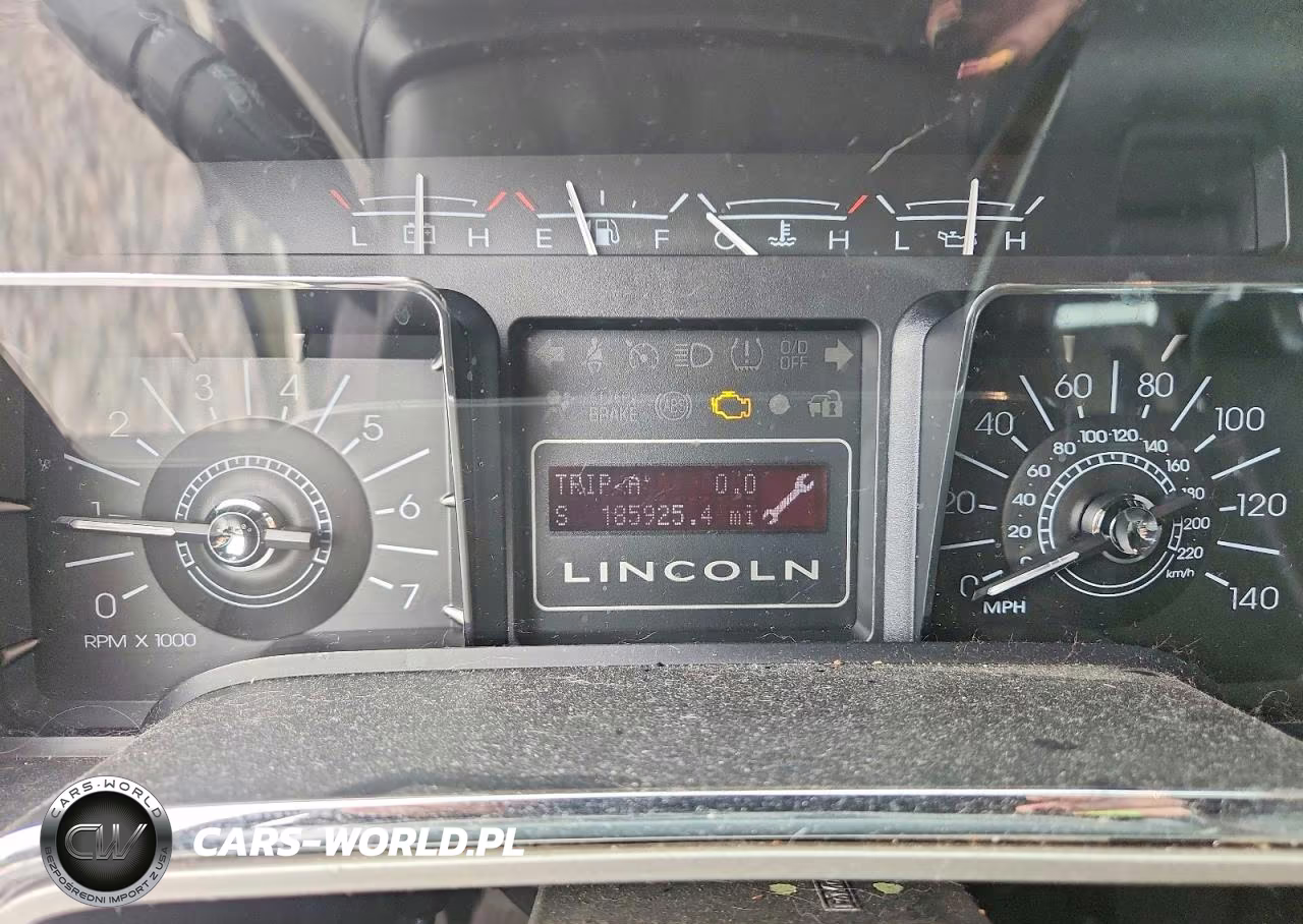 2008 Lincoln Navigator VIN:5LMFU285X8LJ10504 - 9