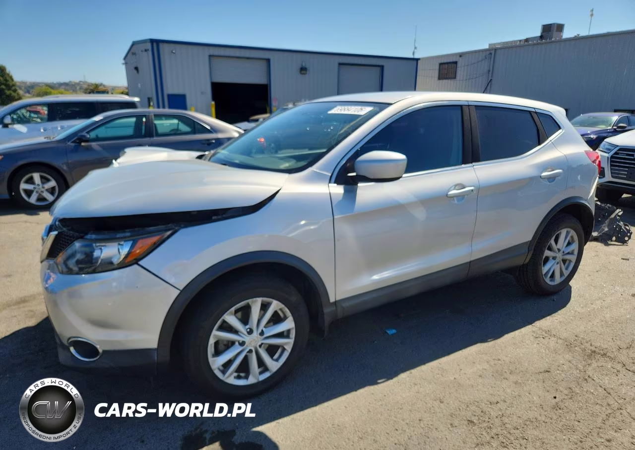 2017 Nissan Rogue Sport S