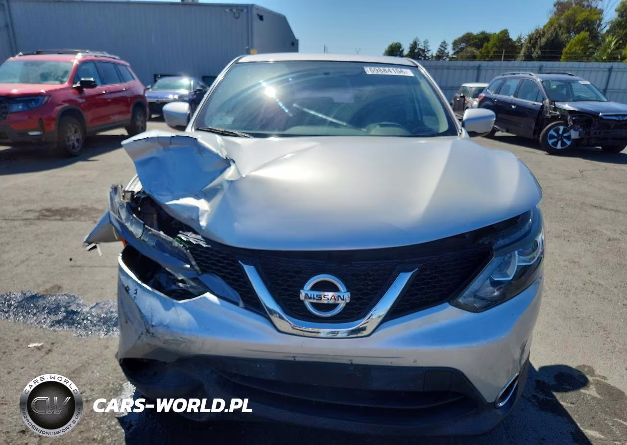 2017 Nissan Rogue Sport S VIN:JN1BJ1CP4HW029453 - 5