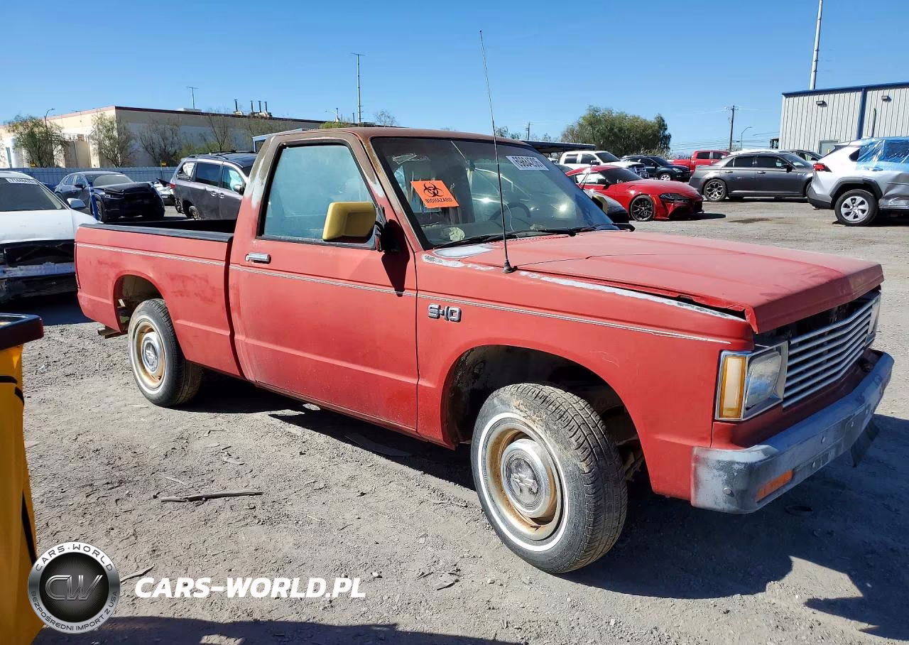 1983 Chevrolet S Truck S10 VIN:1GCBS14A7D8146012 - 4