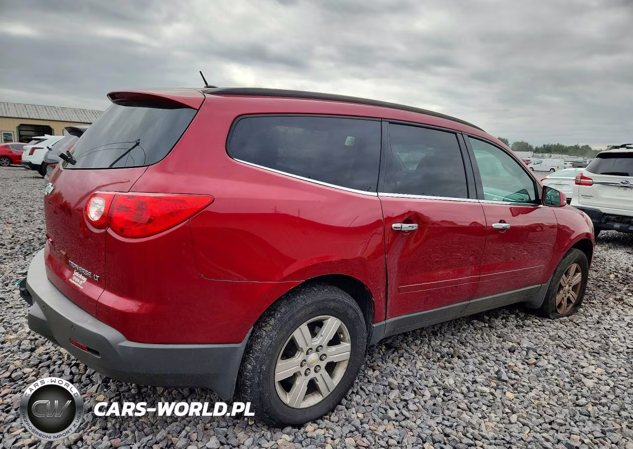 2012 Chevrolet Traverse Lt VIN:1GNKRGED5CJ376654 - 3