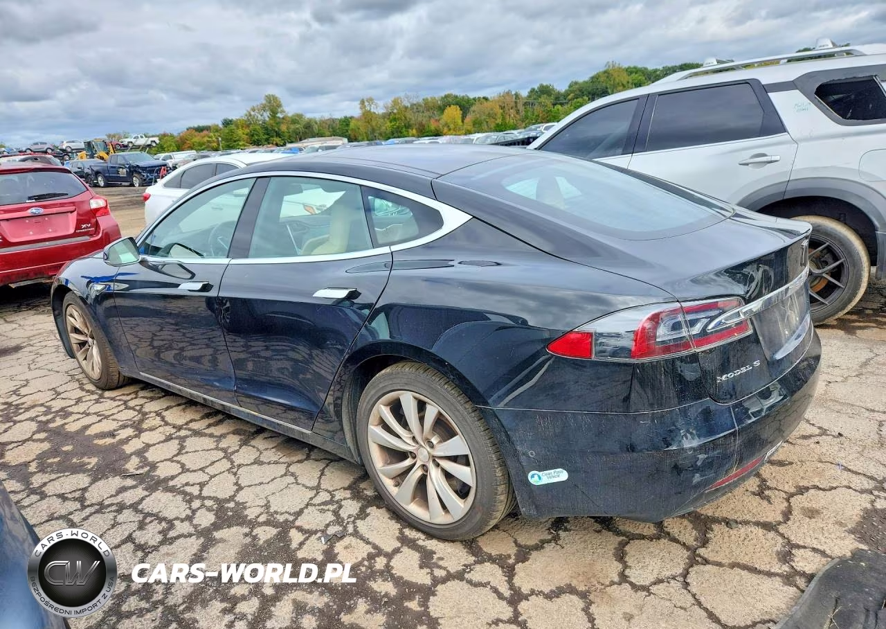 2016 Tesla Model S VIN:5YJSA1E2XGF143930 - 2