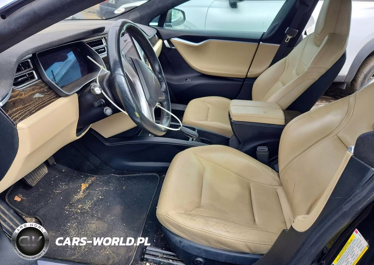2016 Tesla Model S VIN:5YJSA1E2XGF143930 - 7