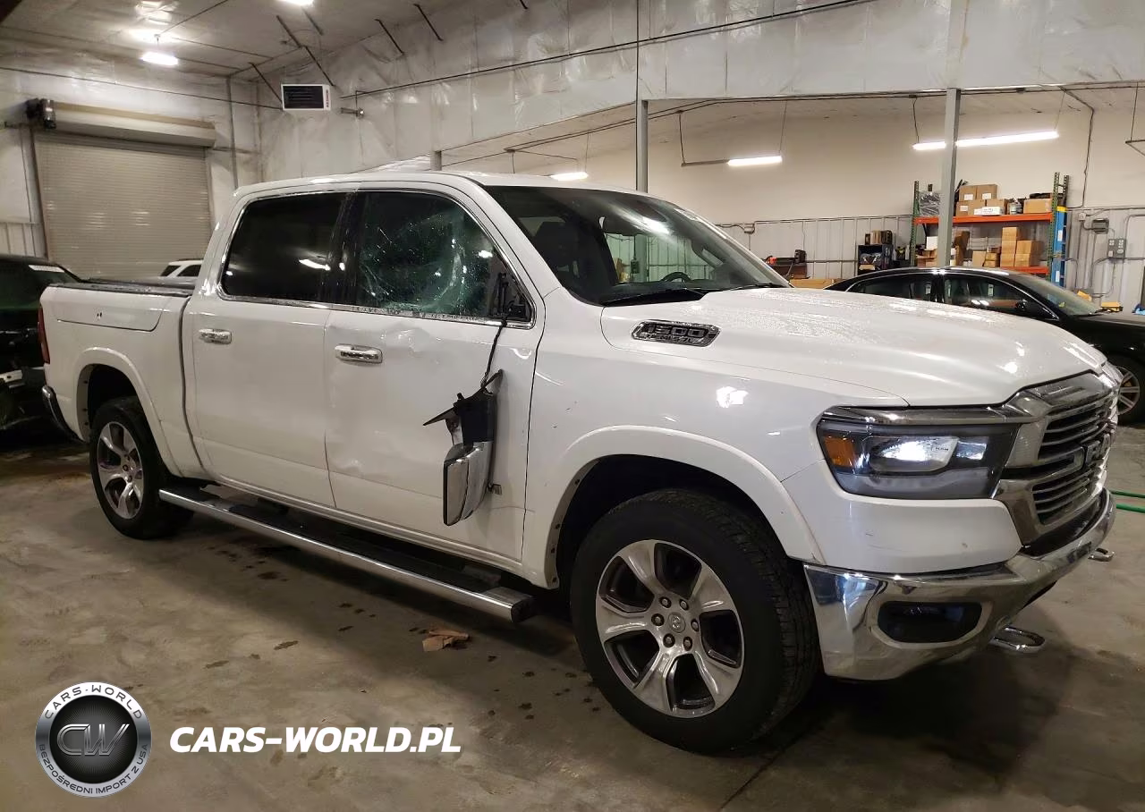 2020 Ram 1500 Laramie VIN:1C6SRFJT0LN353833 - 4