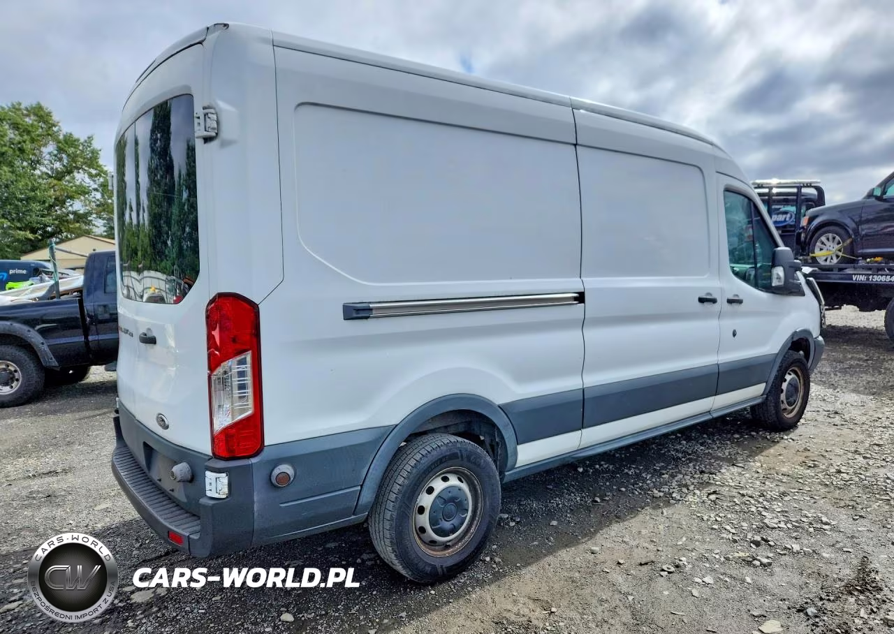2015 Ford Transit T-250 Srw Medium Roof Delivery Van VIN:1FTNR2CM8FKA04199 - 3