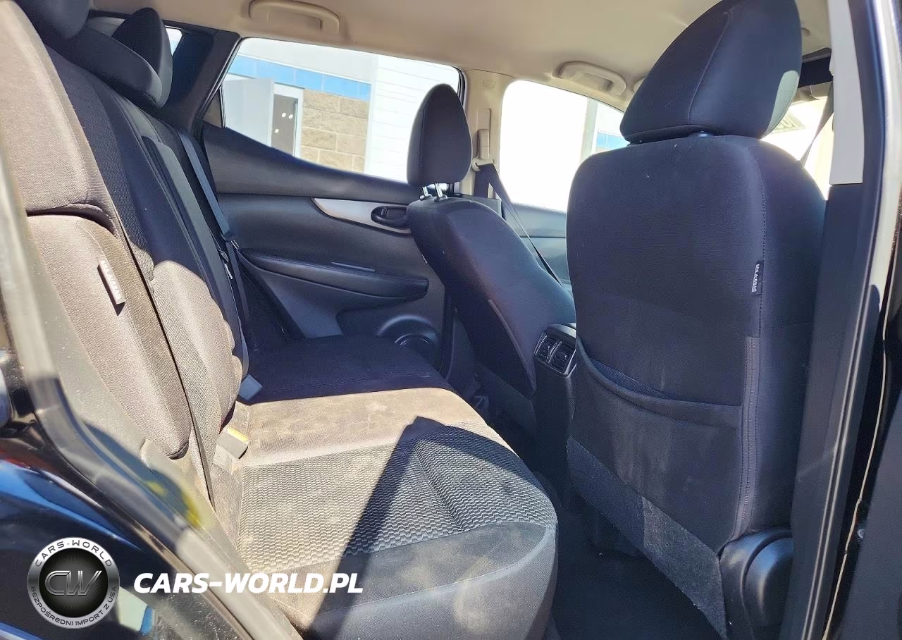 2021 Nissan Rogue Sport S VIN:JN1BJ1AW7MW449647 - 11