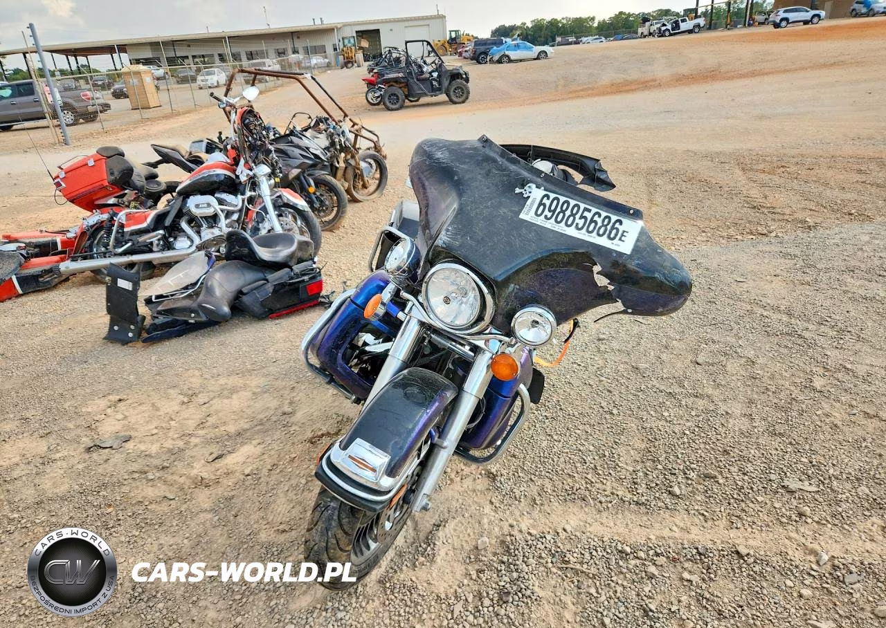 2010 Harley-Davidson Flhtk VIN:1HD1KEM1XAB672571 - 2