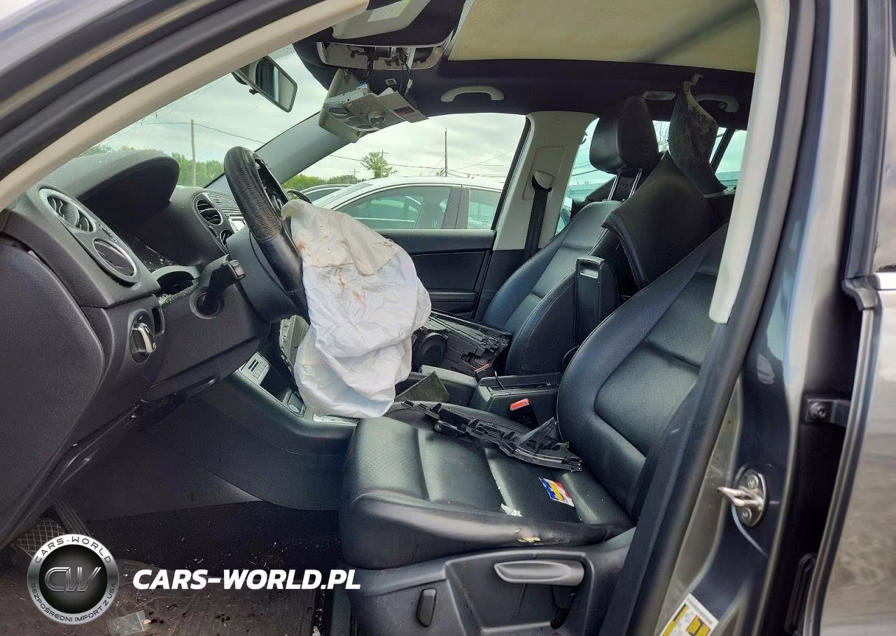 2015 Volkswagen Tiguan S VIN:WVGBV7AX0FW508596 - 7
