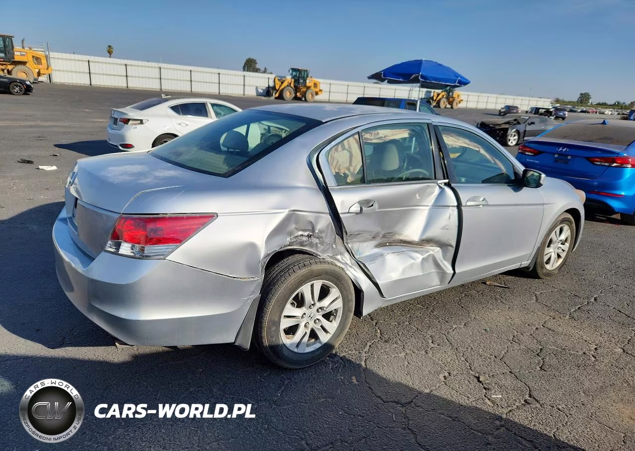 2008 Honda Accord Lxp VIN:JHMCP26428C023139 - 3