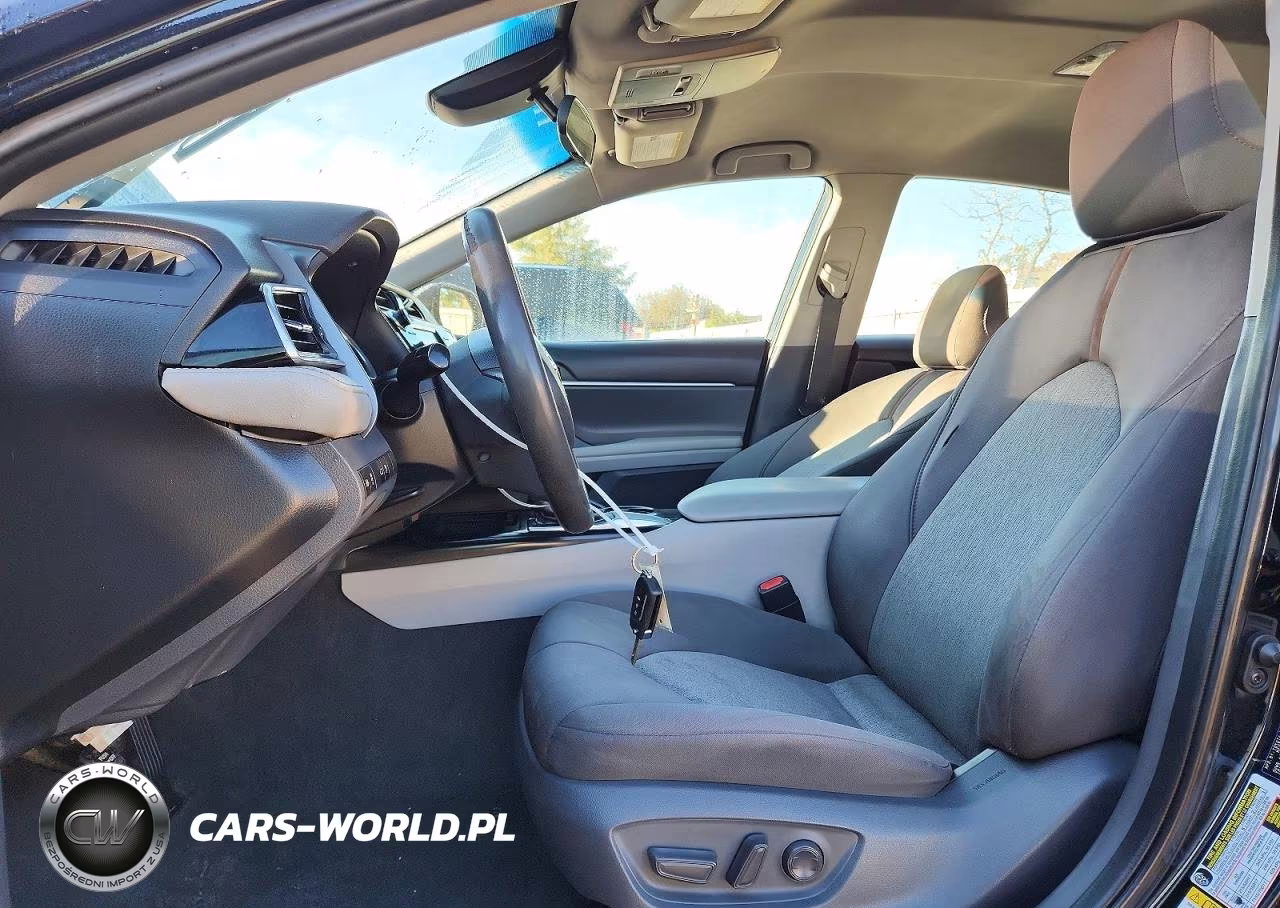 2018 Toyota Camry Le VIN:4T1B11HK8JU646099 - 7