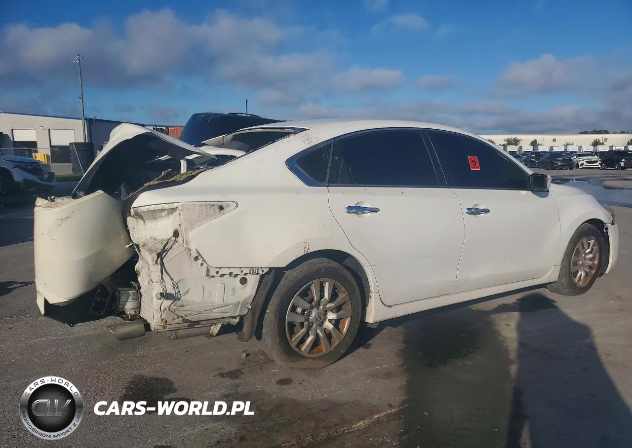 2015 Nissan Altima 2.5 S VIN:1N4AL3AP5FC252235 - 3