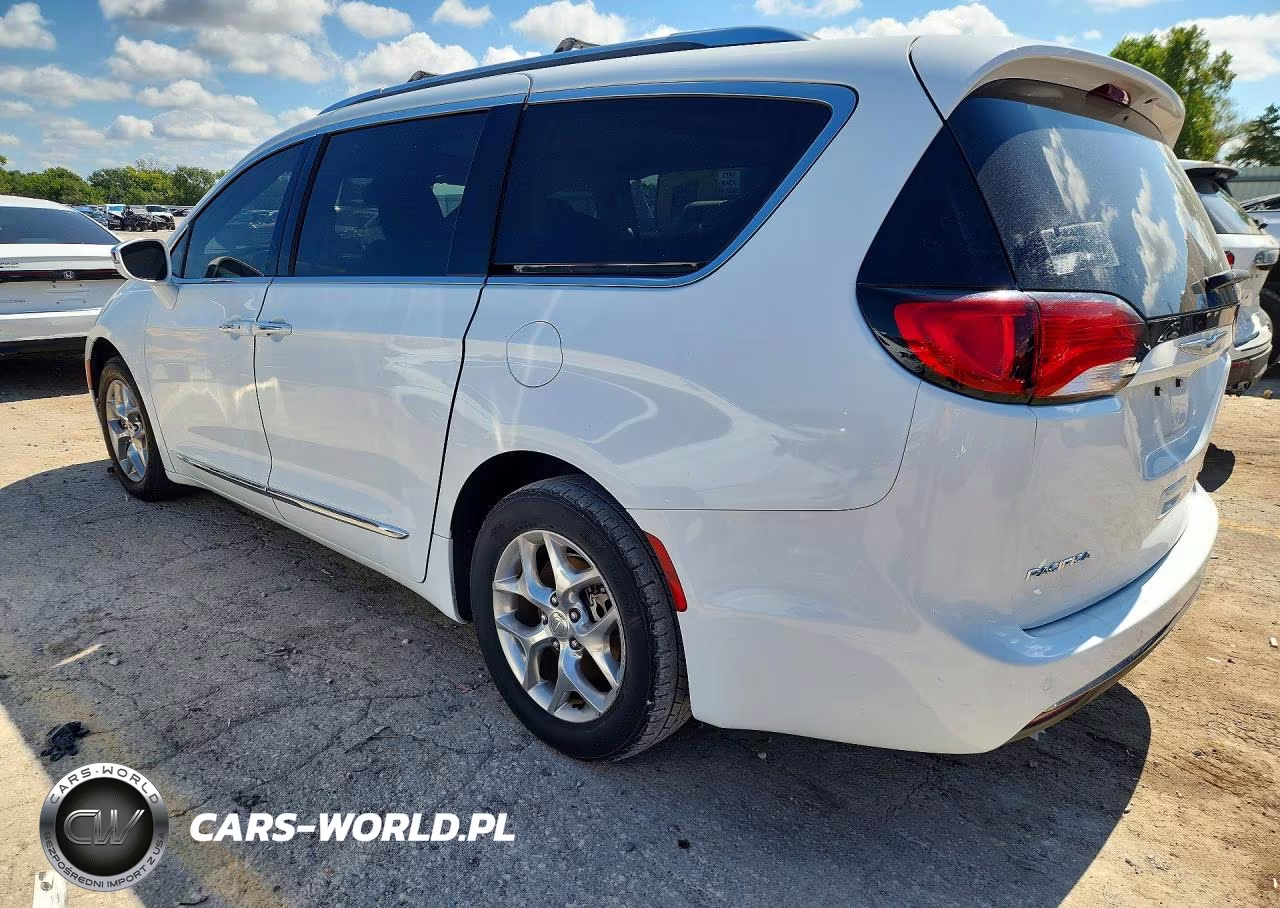 2018 Chrysler Pacifica Limited VIN:2C4RC1GG1JR273821 - 2