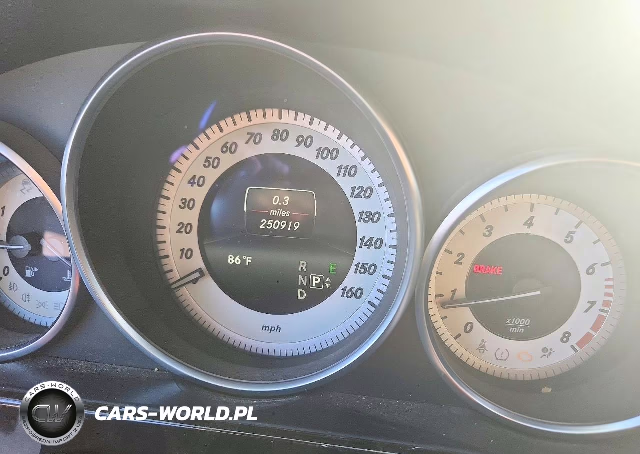 2014 Mercedes-Benz E 350 VIN:WDDHF5KB2EA973367 - 9
