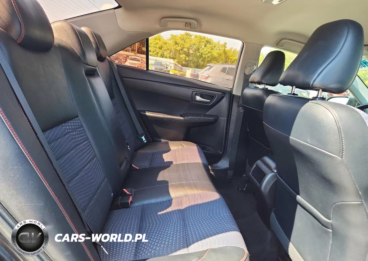 2015 Toyota Camry Se VIN:4T1BF1FK0FU951236 - 10