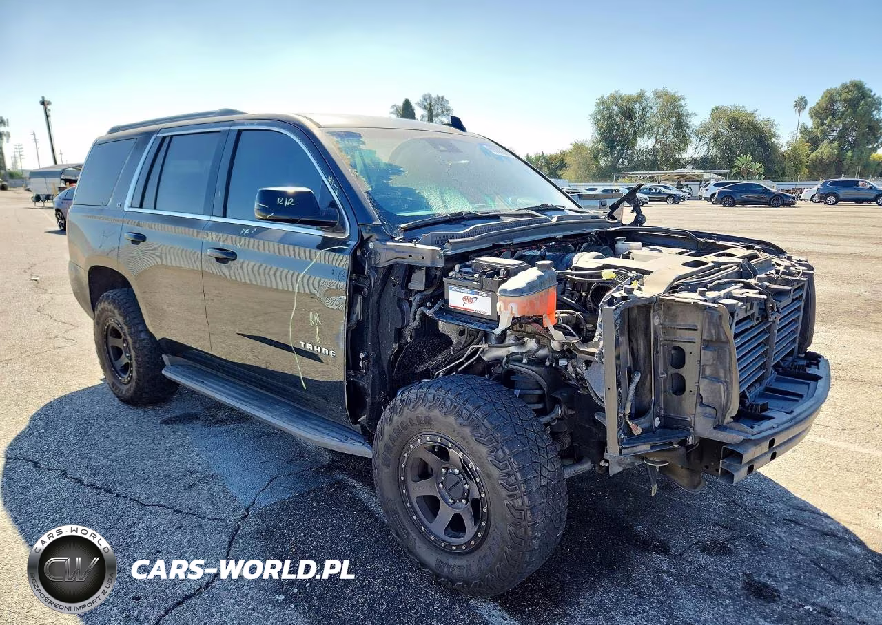 2017 Chevrolet Tahoe C1500 Lt VIN:1GNSCBKC6HR187715 - 4