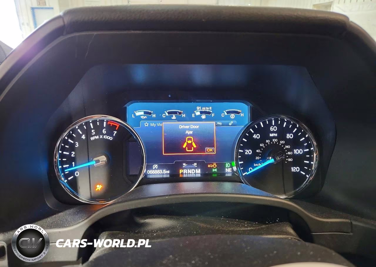 2019 Ford Expedition Limited VIN:1FMJU2AT0KEA18304 - 9