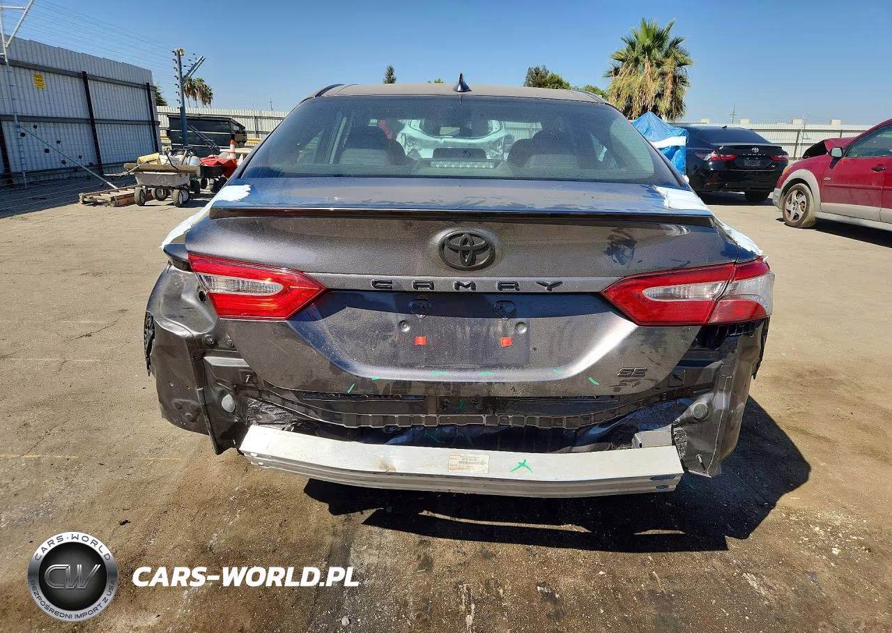 2020 Toyota Camry Se VIN:4T1G11AK8LU875997 - 6