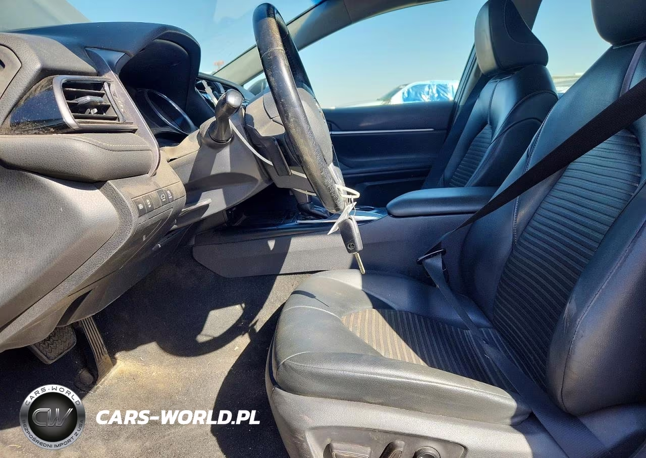 2020 Toyota Camry Se VIN:4T1G11AK8LU875997 - 7