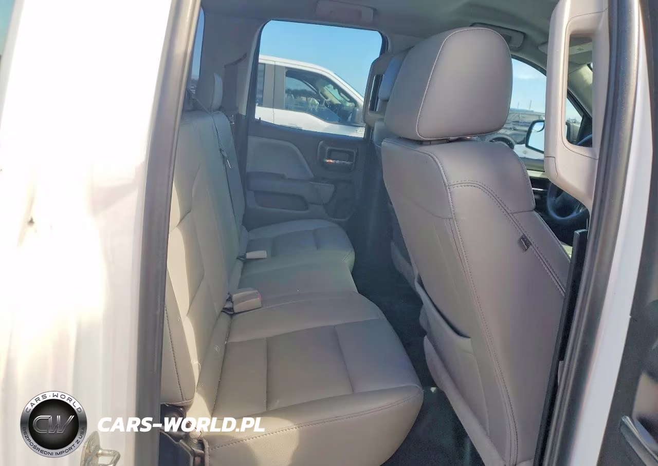 2017 Chevrolet Silverado C1500 VIN:1GCRCNEH3HZ291496 - 10