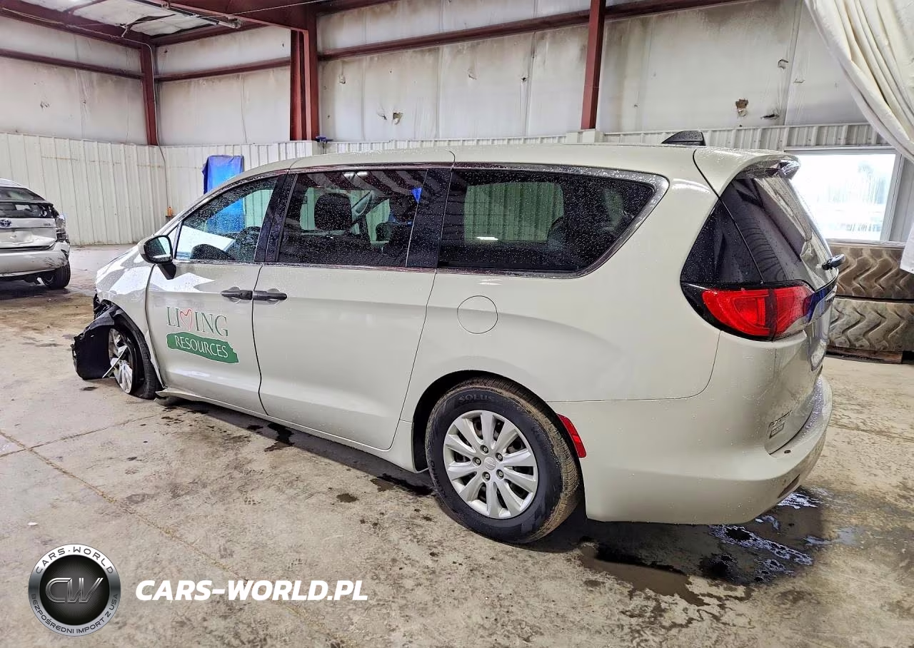 2019 Chrysler Pacifica L VIN:2C4RC1AG8KR666340 - 2