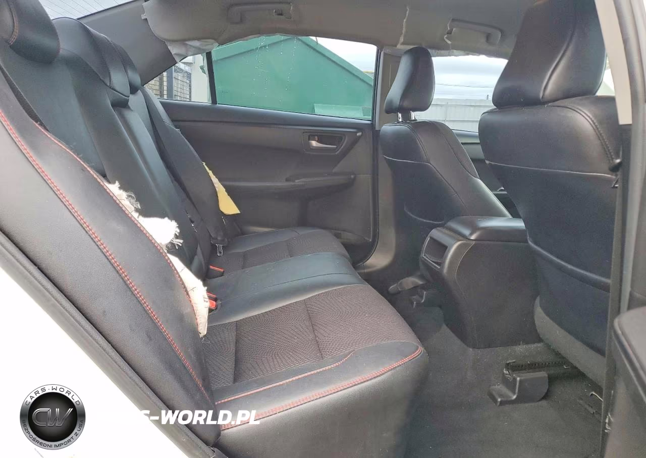 2017 Toyota Camry Se VIN:4T1BF1FK7HU736360 - 10