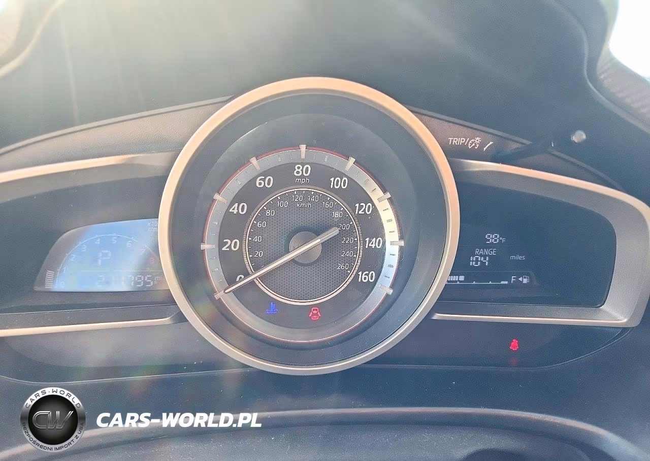2015 Mazda 3 Touring VIN:JM1BM1L72F1243498 - 9