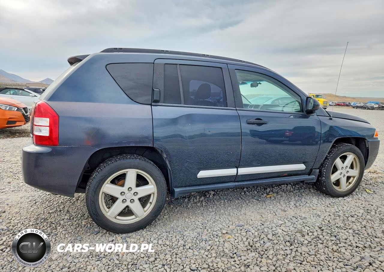 2007 Jeep Compass Limited VIN:1J8FF57W97D598097 - 3