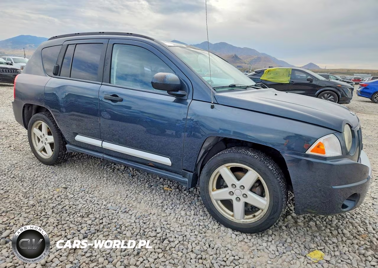 2007 Jeep Compass Limited VIN:1J8FF57W97D598097 - 4