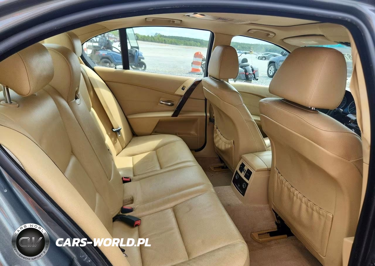 2007 BMW 530 I VIN:WBANE73577CM45073 - 10