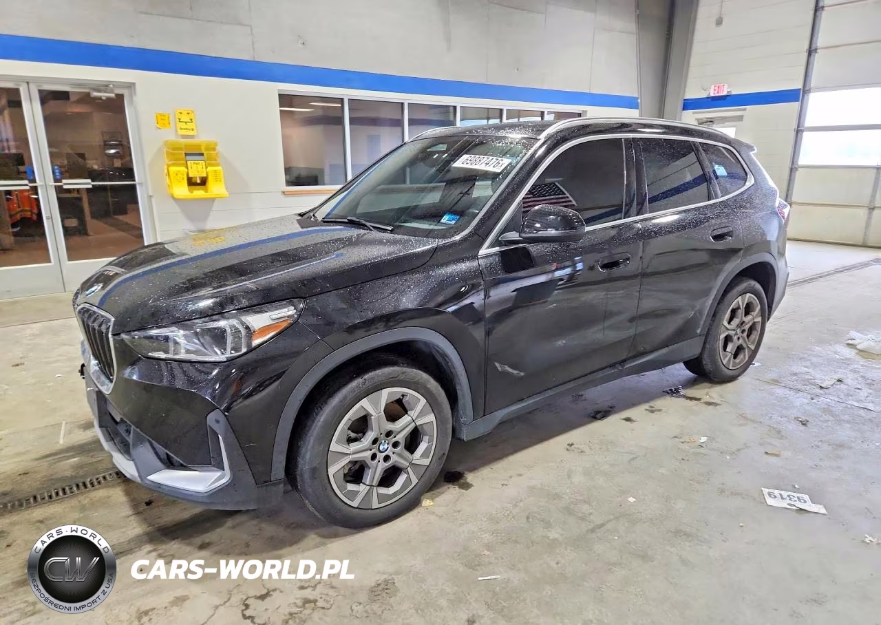 2023 BMW X1 xDrive28I VIN:WBX73EF05P5W65244 - 1