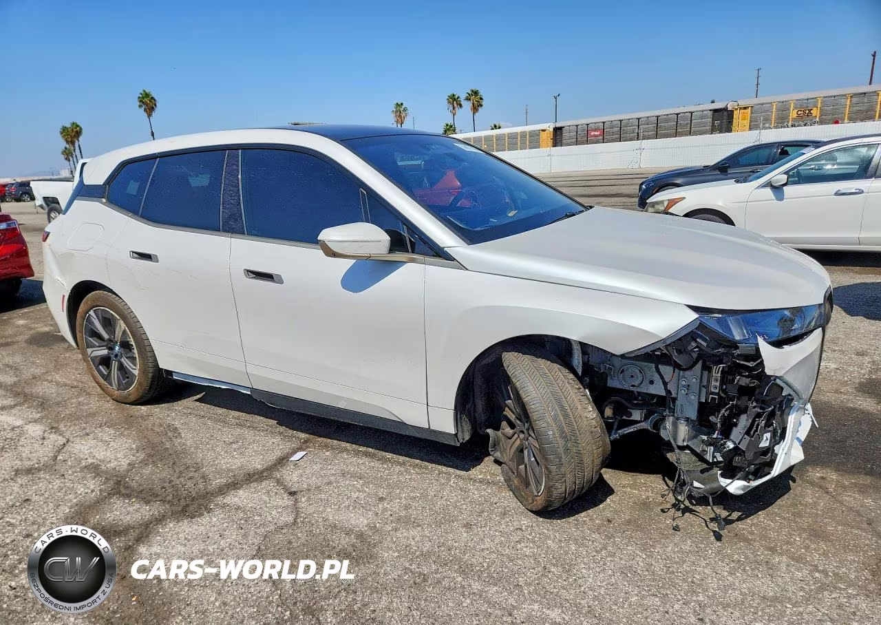 2026 BMW Ix xDrive60 VIN:WB553CF0XTCX34973 - 4