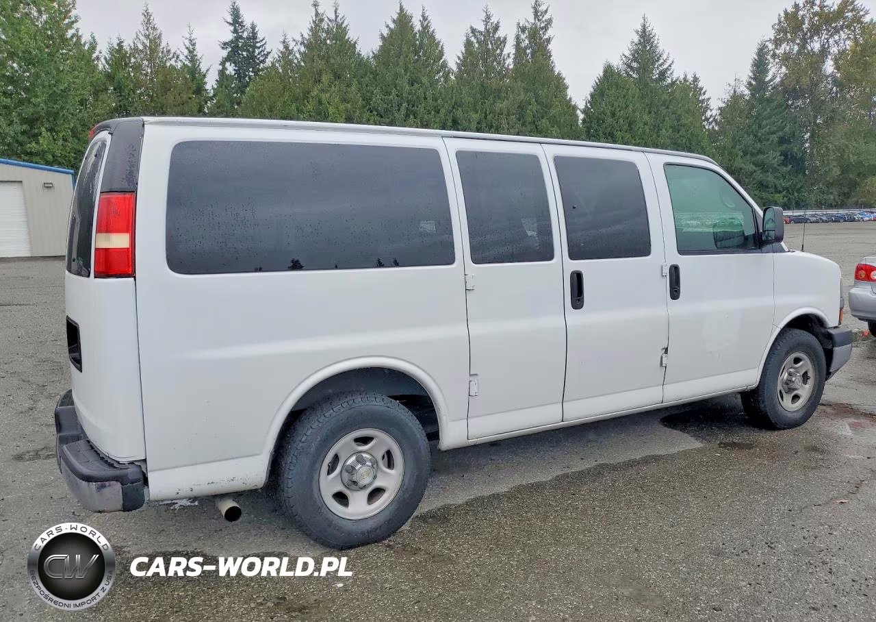 2008 Chevrolet Express G1500 VIN:1GNFG154581232209 - 3